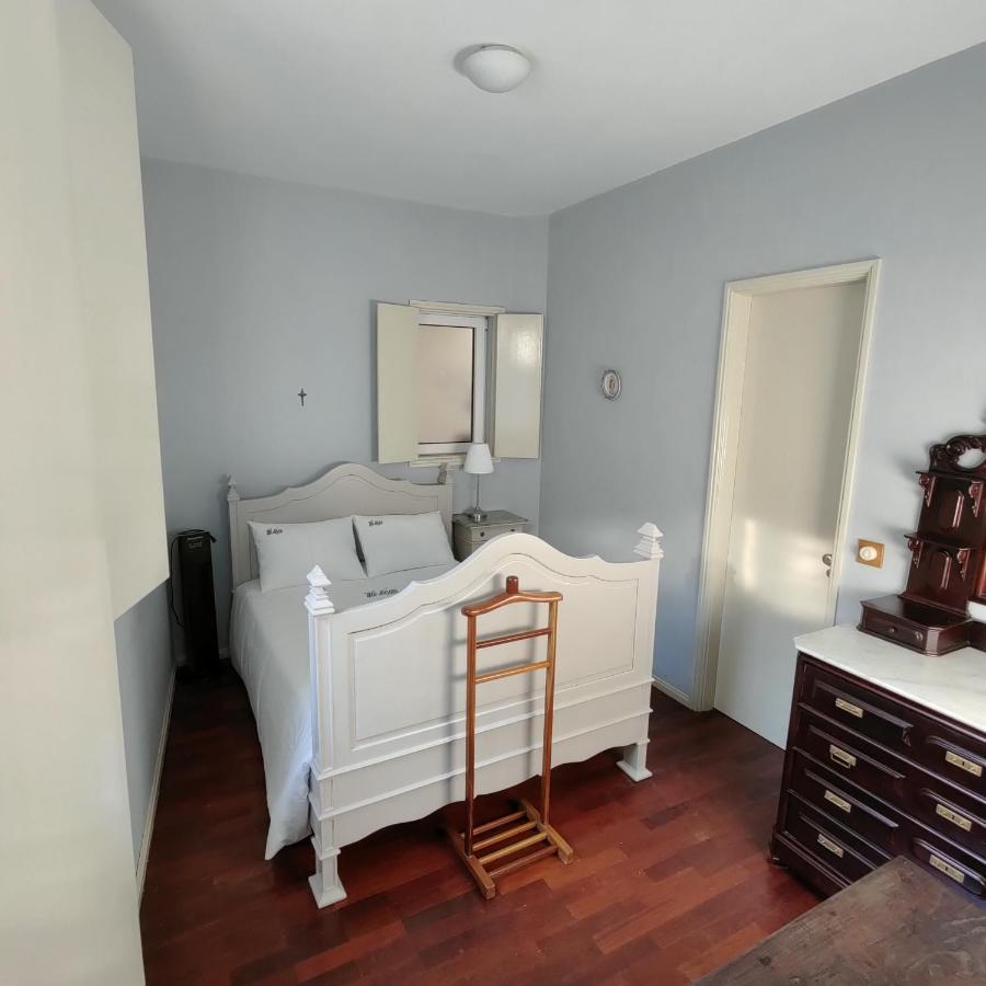 カストロ・ダイレ Vila Nazare Bed & Breakfast エクステリア 写真